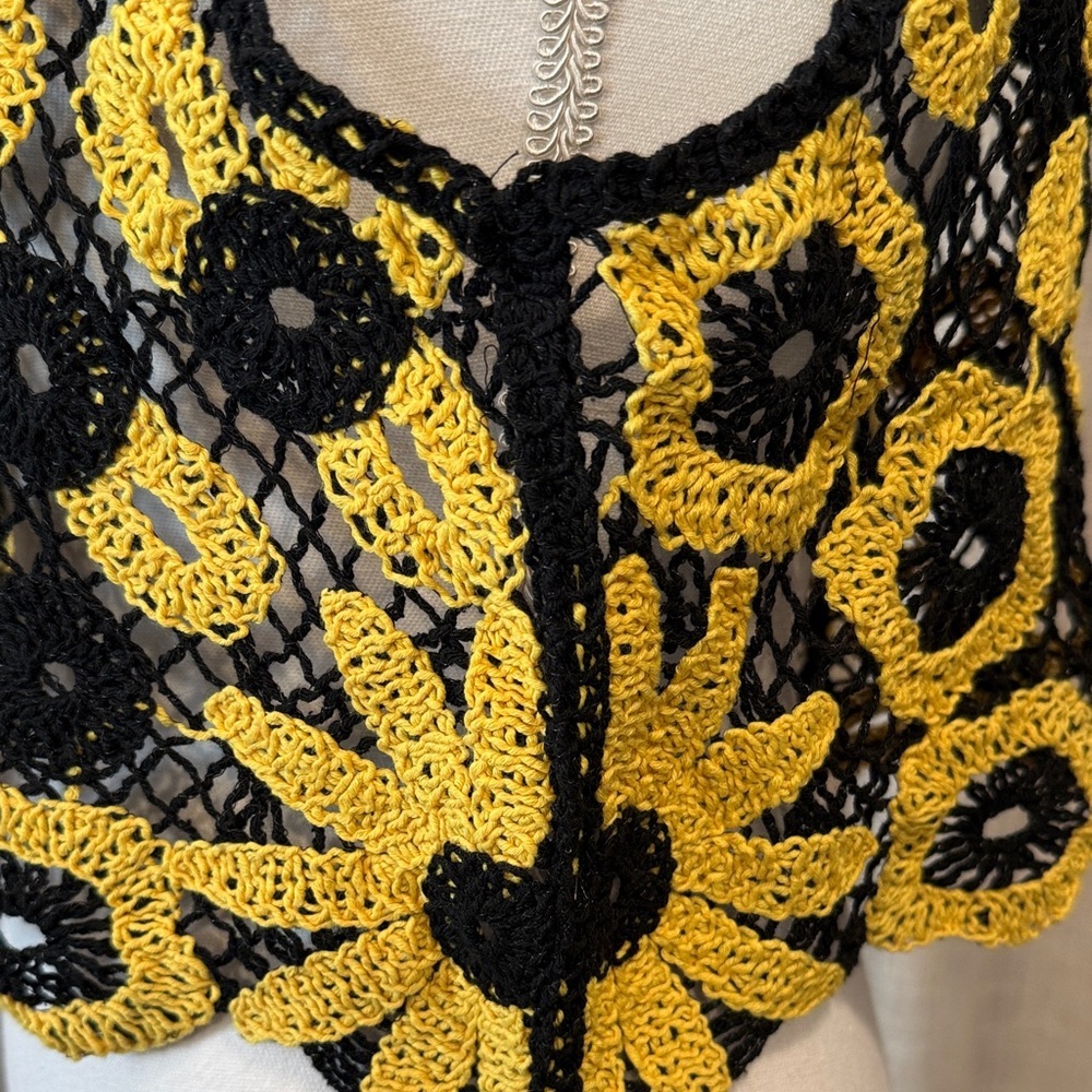 Floral Crochet Crop Top in Black and Yellow - Picture 8 of 14